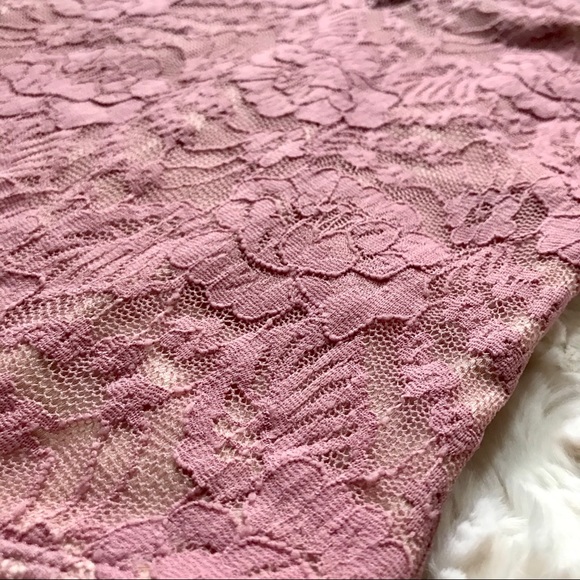 NWT Express Bodysuit Pink Lace S - Picture 3 of 4